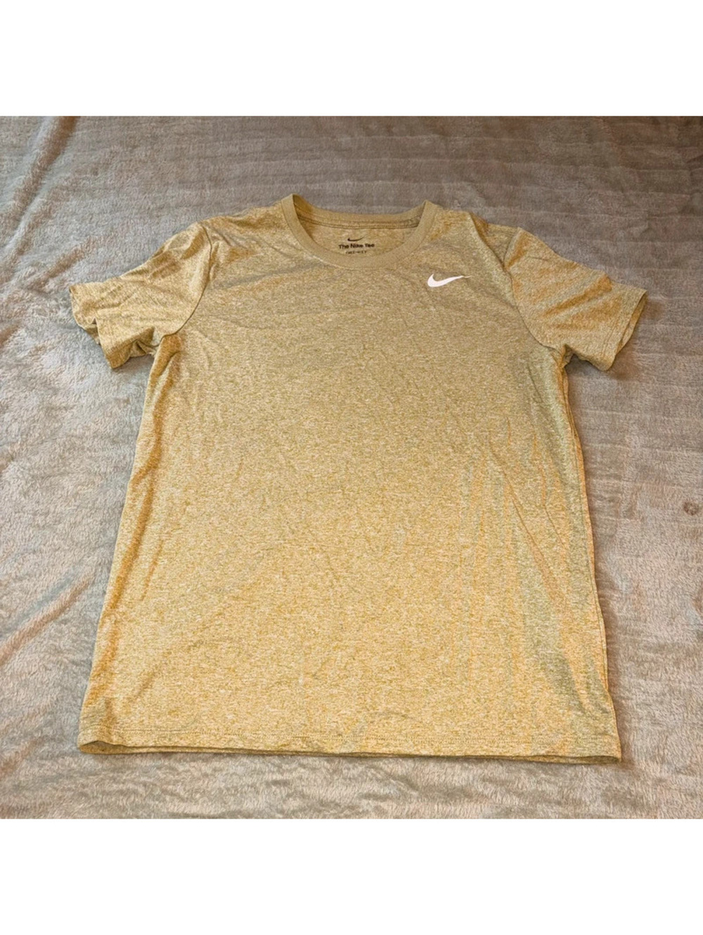 Khaki Green Nike Dri Fit T-Shirt in a size S